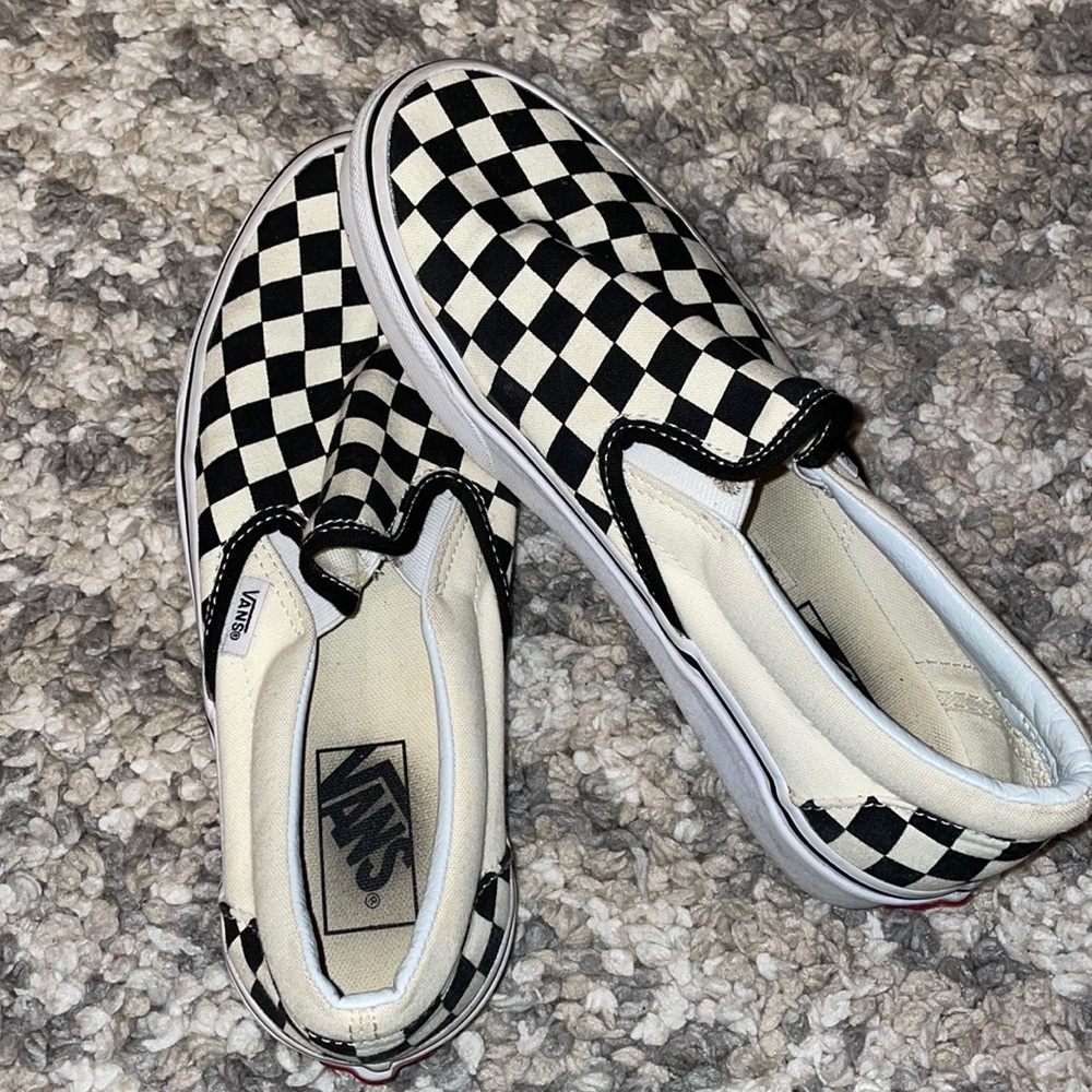 Womens Checkered Vans- Size 8, worn a few times, great condition